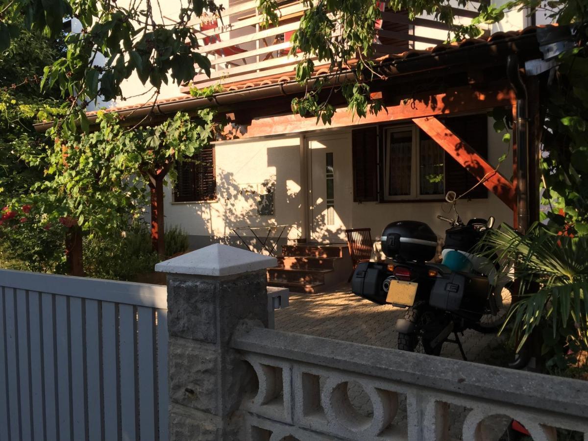 Iva Apartments Novigrad Istria エクステリア 写真